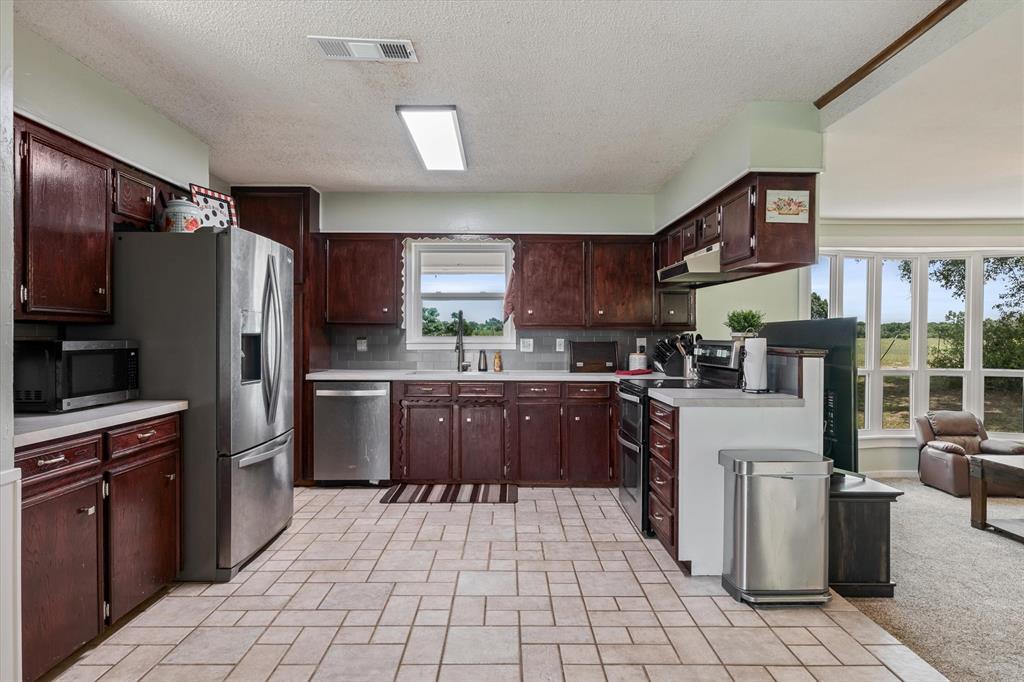 800 Vz County Road 4105 Property Photo 6