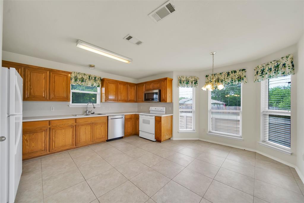 4221 Fiste Property Photo 13