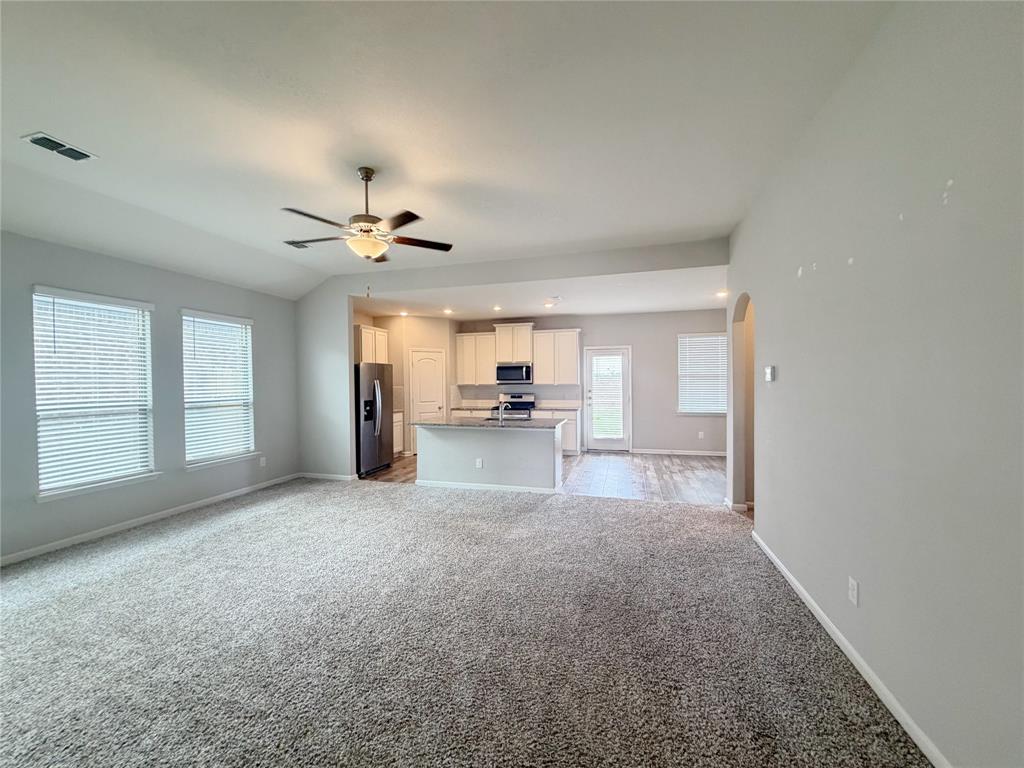 213 Aceves Court Property Photo 4