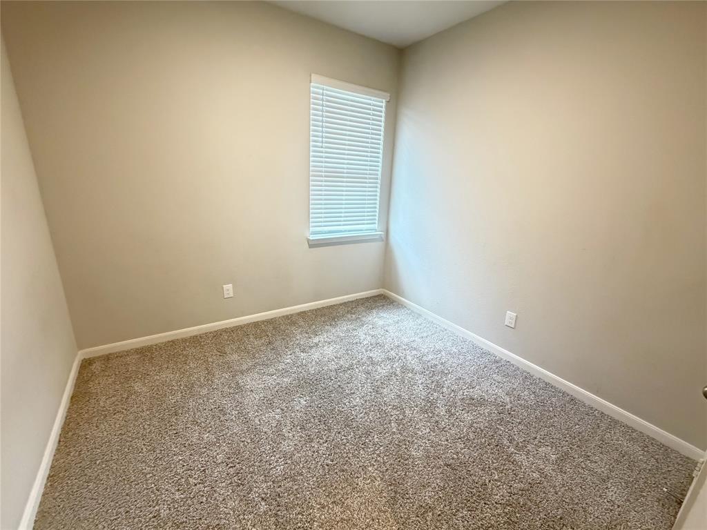 213 Aceves Court Property Photo 14