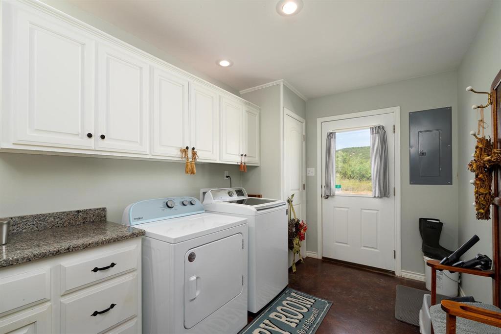 1002 County Road 209 Property Photo 19