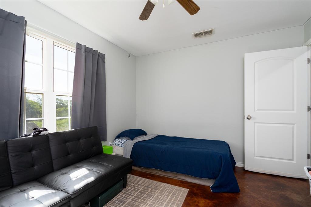 1002 County Road 209 Property Photo 22