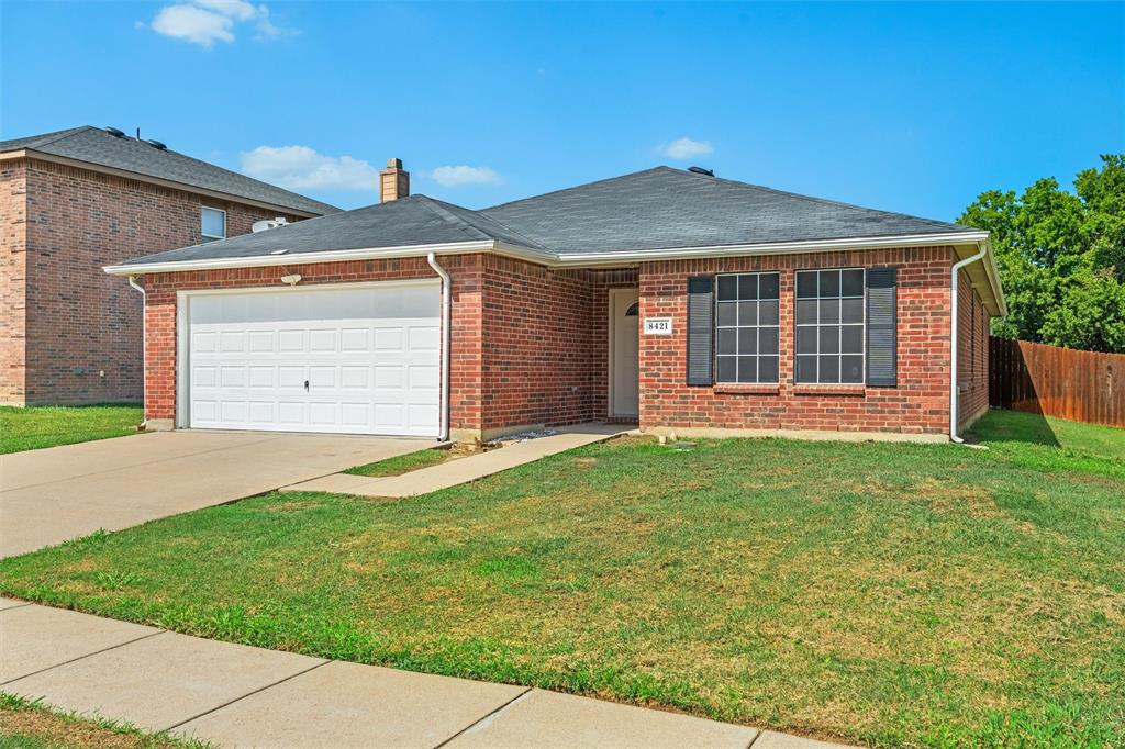 8421 River Bluffs Drive Property Photo 1