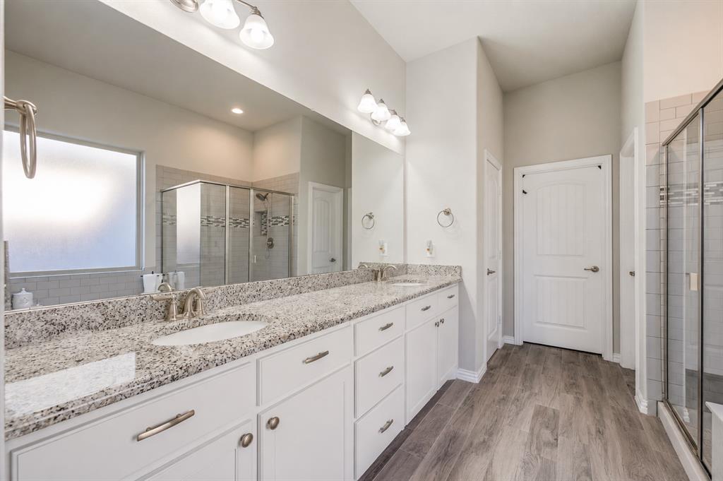 14808 Brettridge Drive Property Photo 14