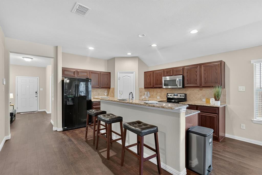 5104 Chatfield Place Property Photo 5