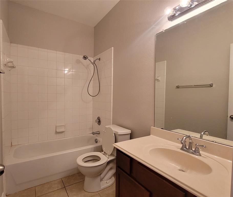 806 Bens Drive Property Photo 17