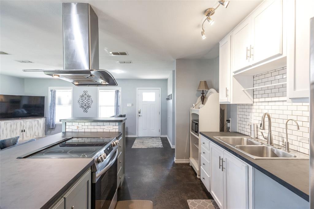 250 5th Street Property Photo 10