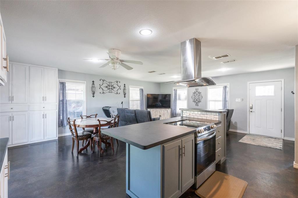 250 5th Street Property Photo 11