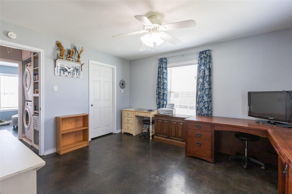 250 5th Street Property Photo 17