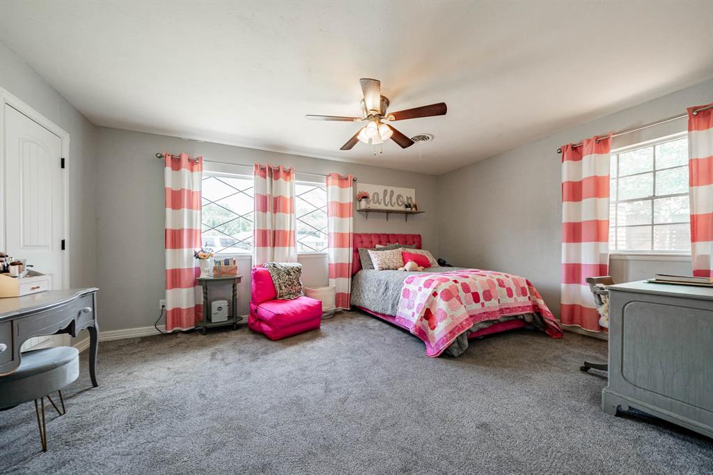 1825 Elmwood Drive Property Photo 17