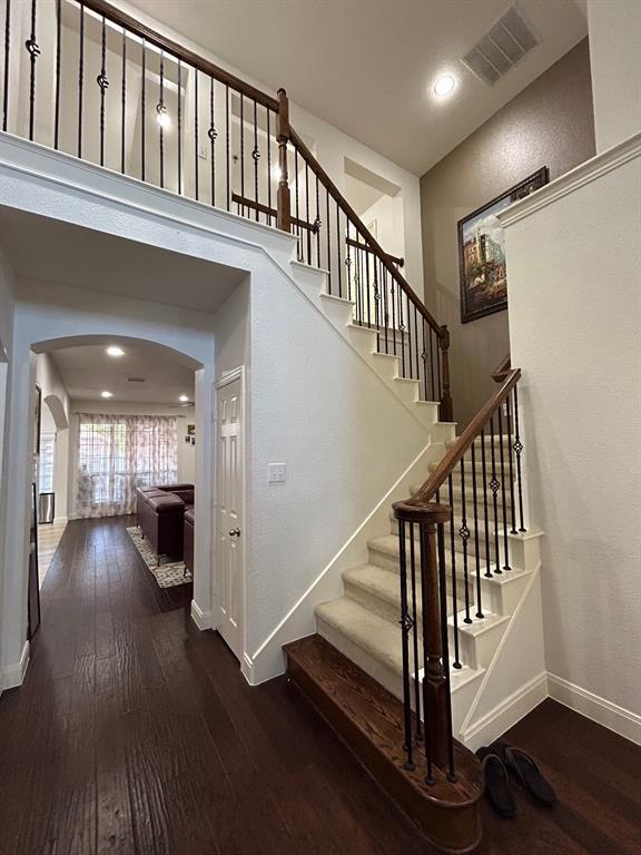 6039 Stanton Place Property Photo 4
