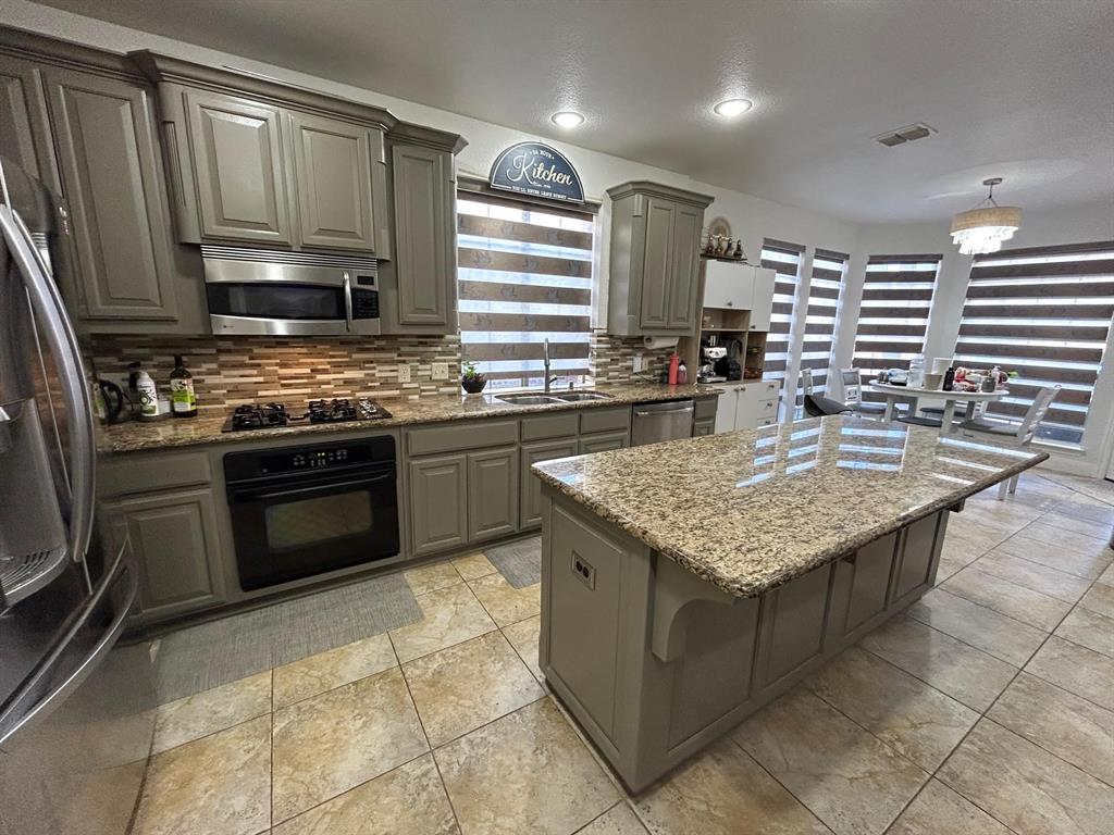 6039 Stanton Place Property Photo 8