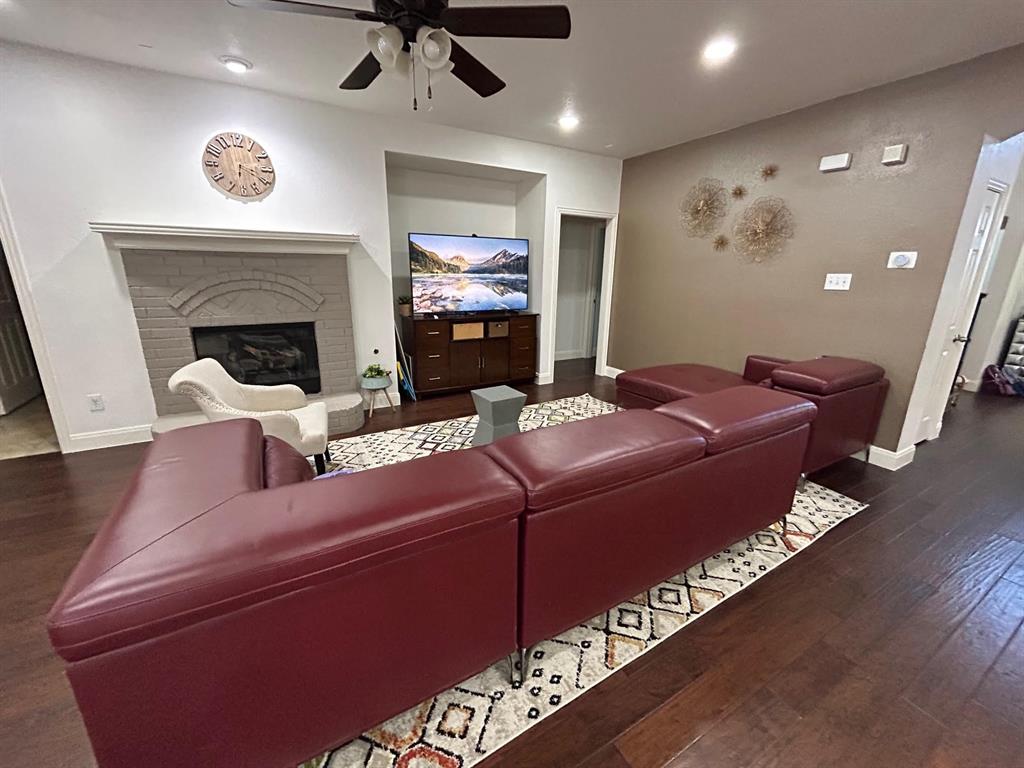 6039 Stanton Place Property Photo 11