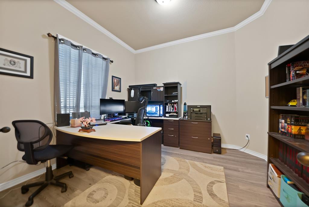 7256 Lake Country Drive Property Photo 8