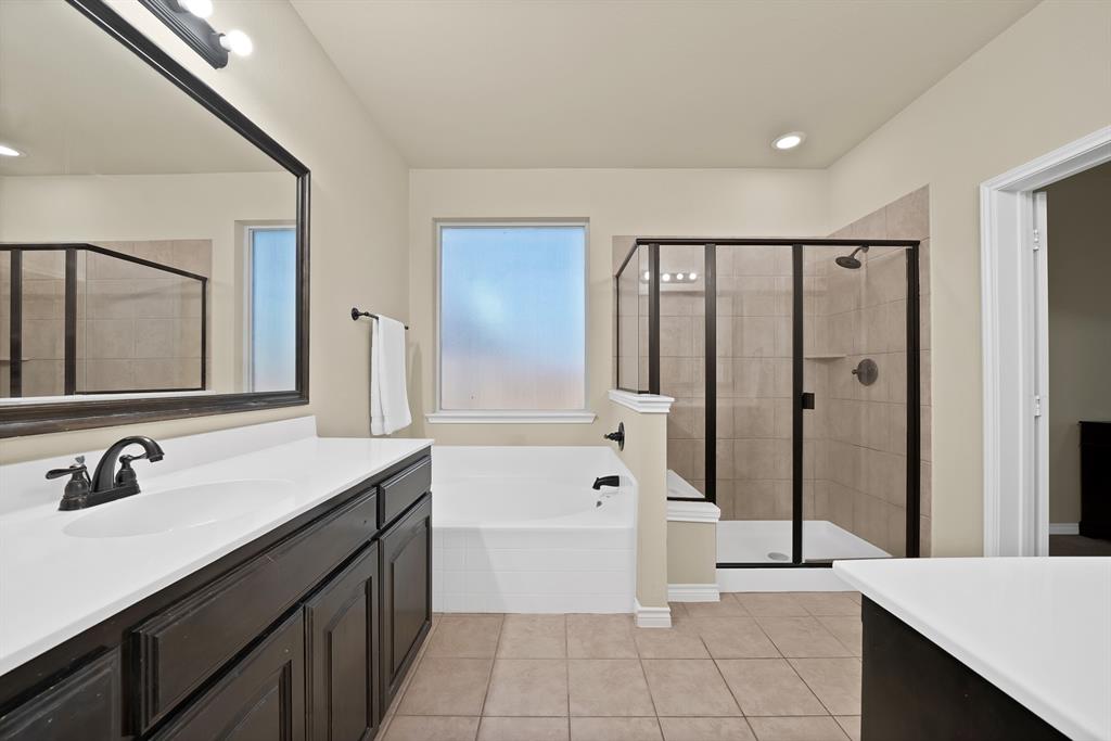 7256 Lake Country Drive Property Photo 13