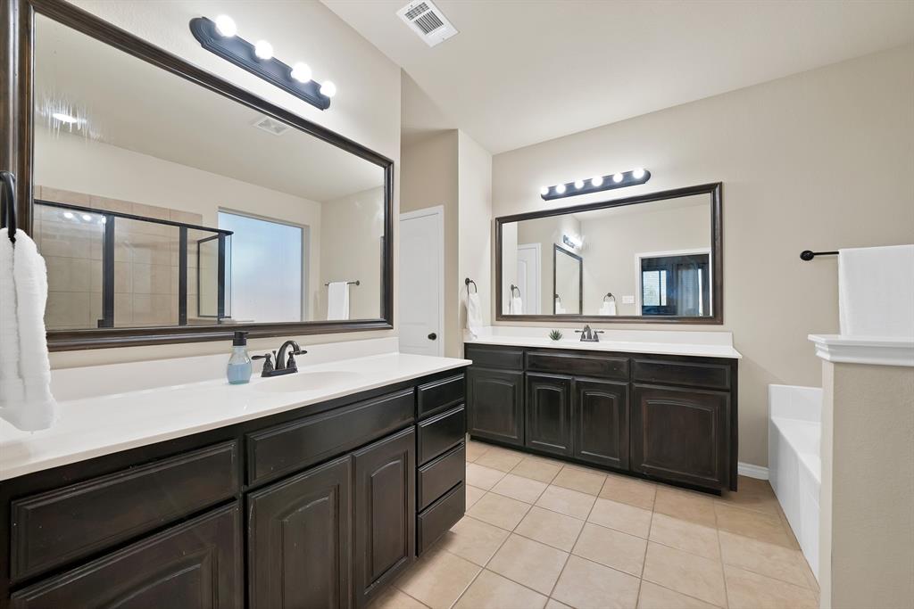 7256 Lake Country Drive Property Photo 14