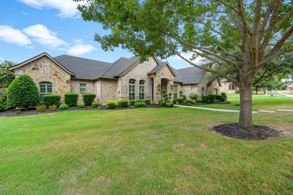 101 Fairway Drive Property Photo 4