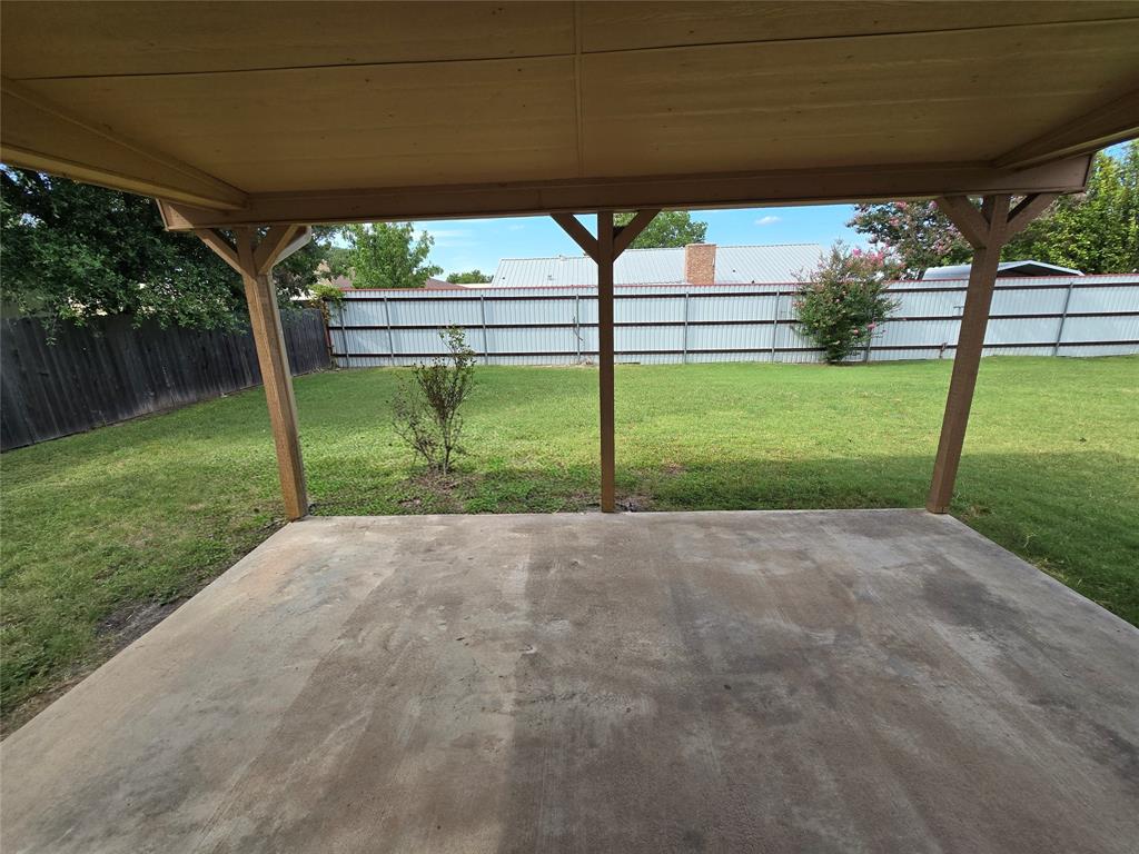 903 Moss Circle Property Photo 3
