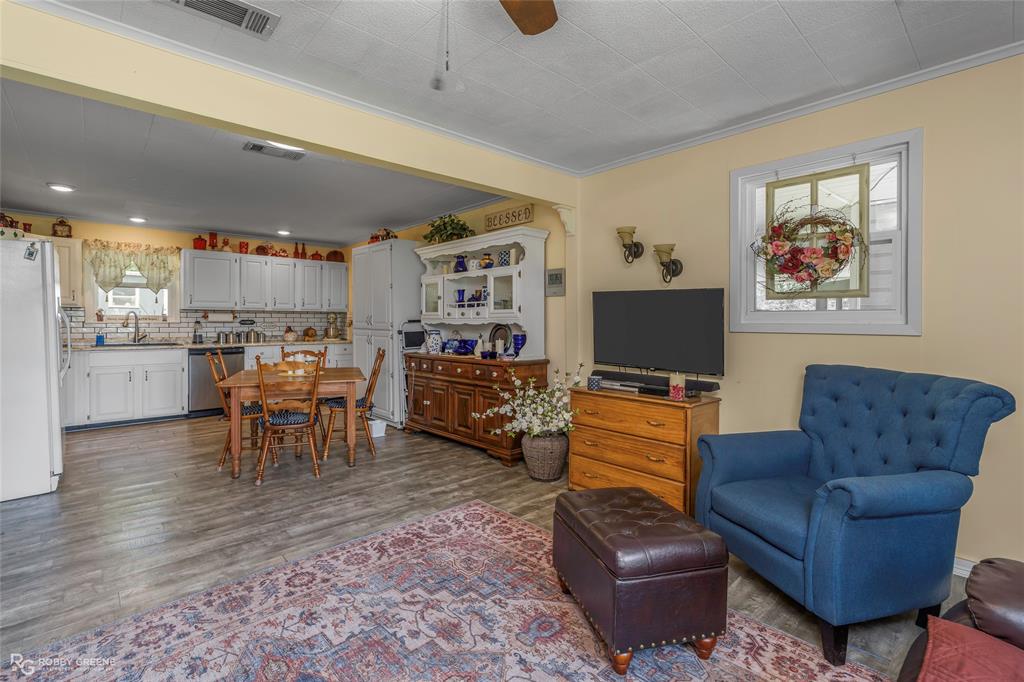 455 Smithville Road Property Photo 8