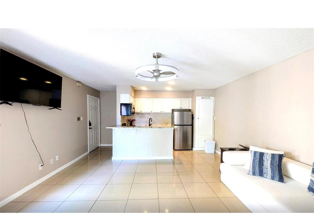 2312 Balsam Drive A303 Property Photo 8