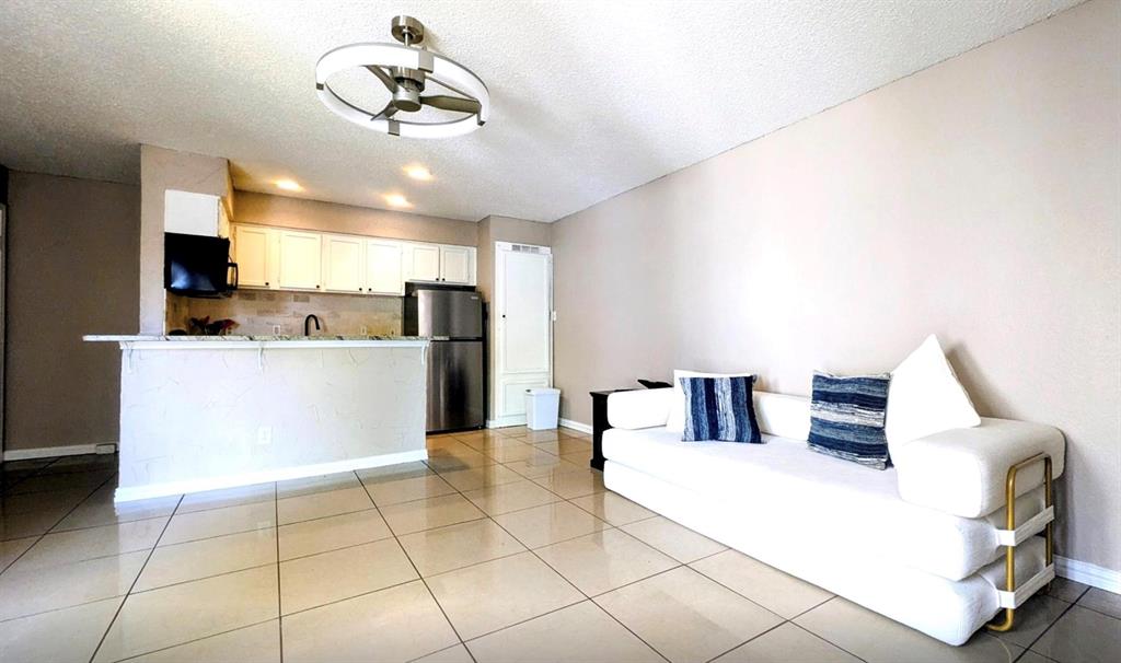 2312 Balsam Drive A303 Property Photo 12