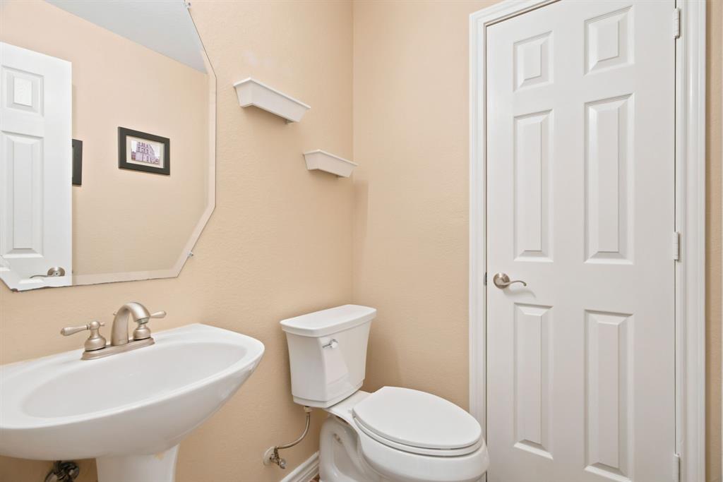 2703 Pottery Trail Property Photo 14