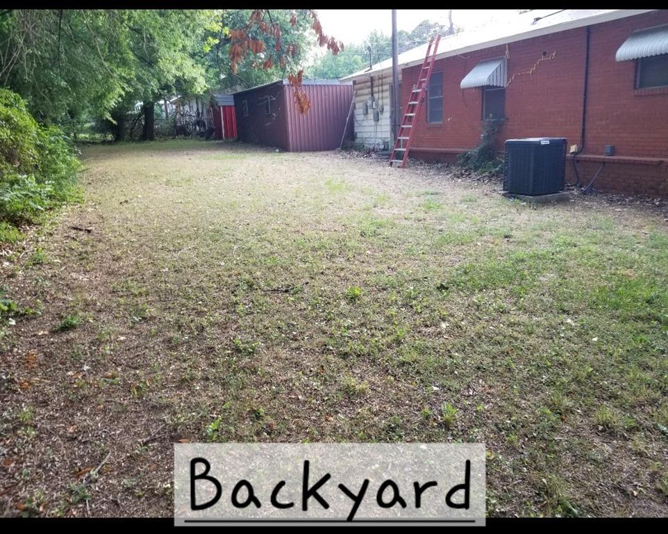 201 Hillcrest Drive Property Photo 6