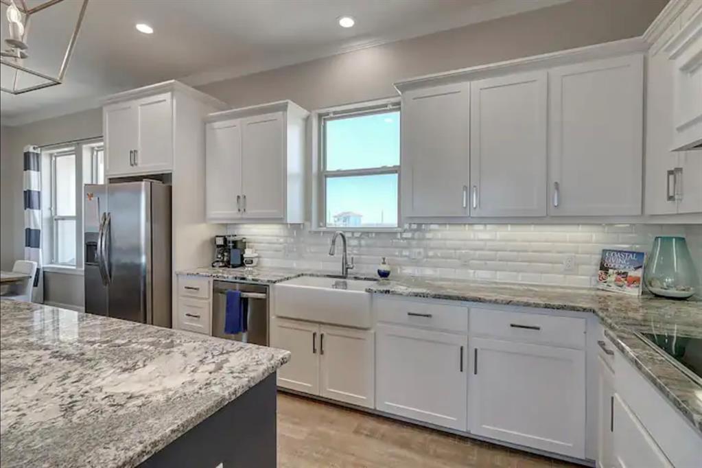 6501 Villa Castellon Drive Property Photo 22