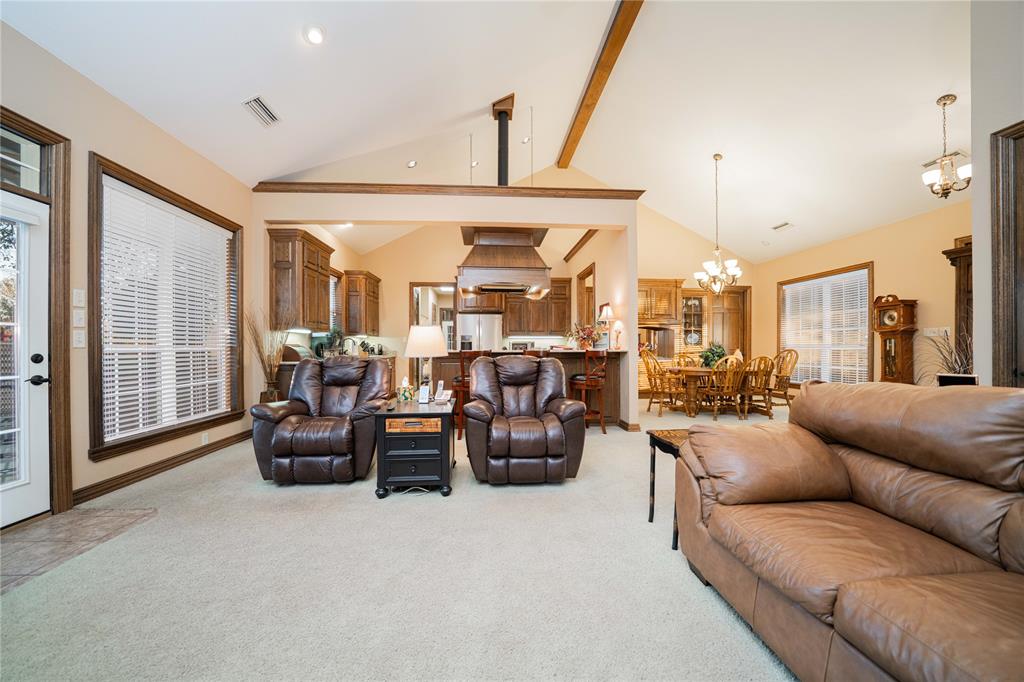 1032 W Fm 900 Property Photo 10