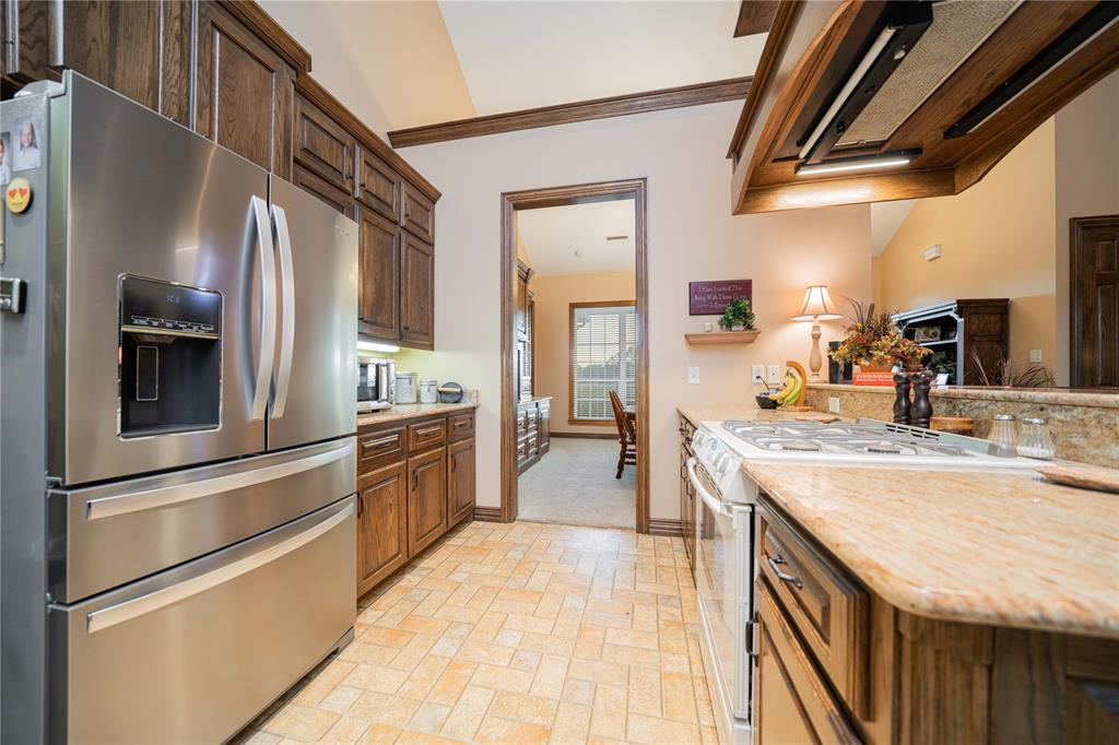 1032 W Fm 900 Property Photo 13