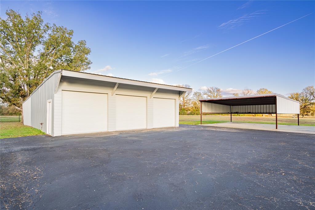 1032 W Fm 900 Property Photo 28