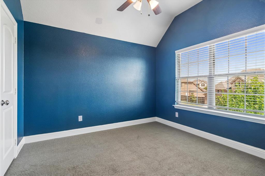 1742 Amalfi Drive Property Photo 20