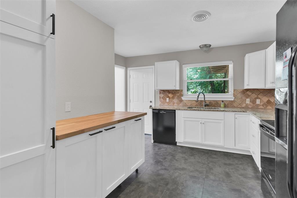 2209 Costa Mesa Drive Property Photo 11