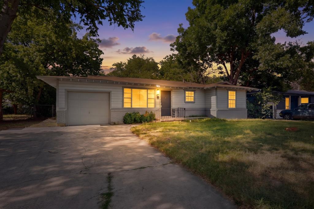 5573 Burton Avenue Property Photo 1