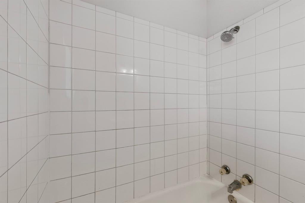 5573 Burton Avenue Property Photo 19