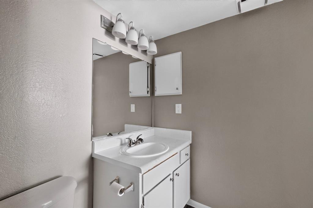 1122 Millview Drive 802 Property Photo 15