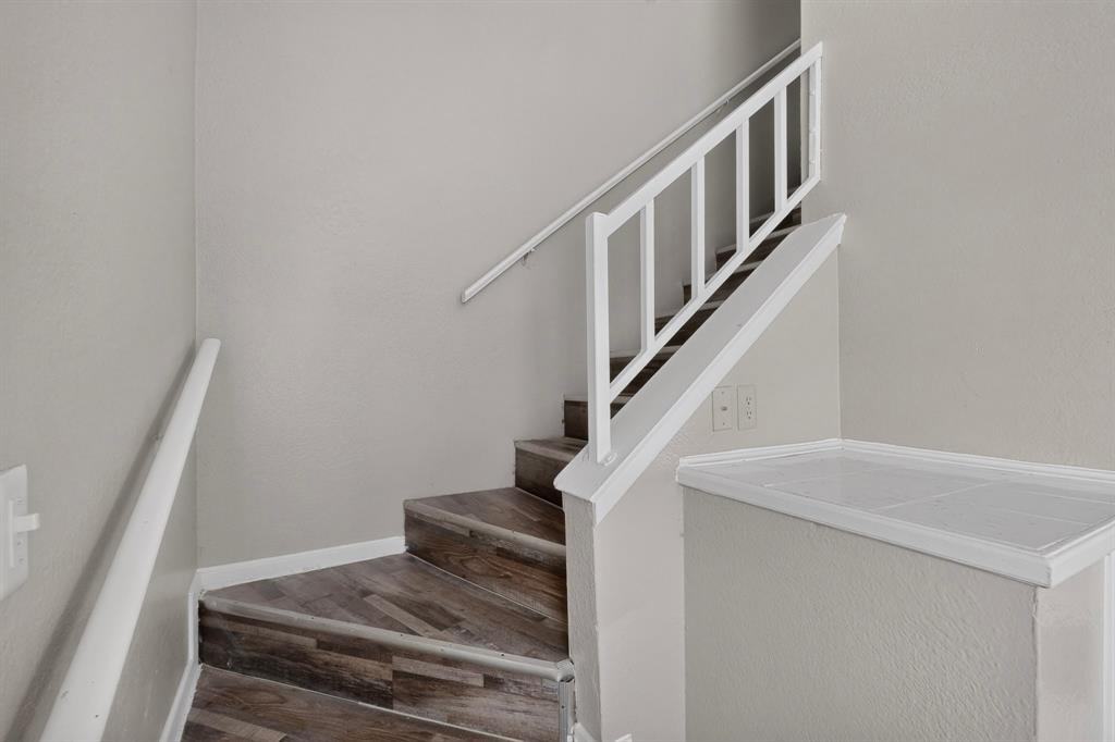 1122 Millview Drive 802 Property Photo 17