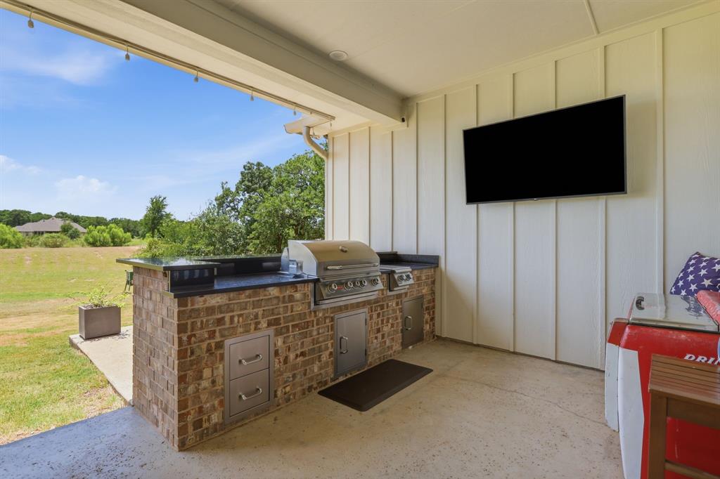 533 S Sugartree Drive Property Photo 33