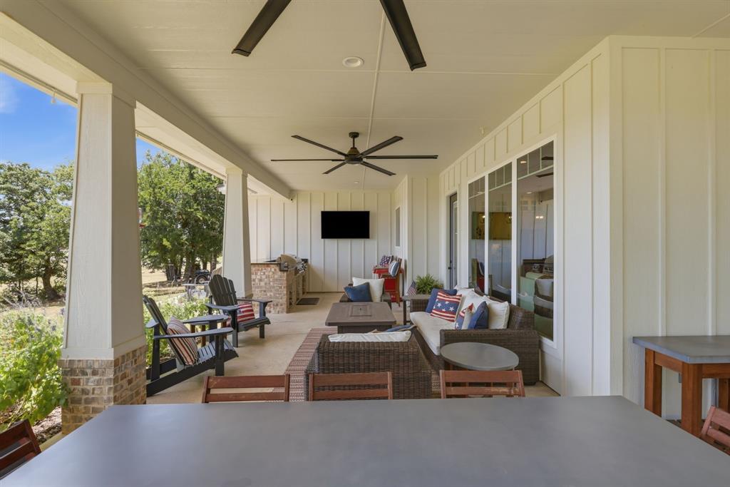 533 S Sugartree Drive Property Photo 34