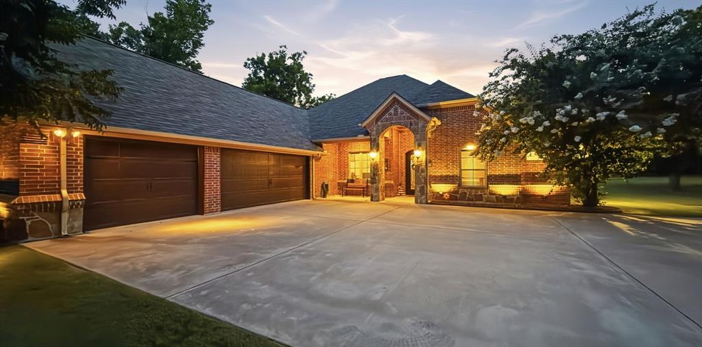 6404 Citation Court Property Photo 4
