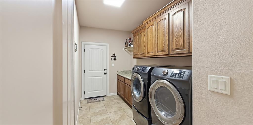 6404 Citation Court Property Photo 13