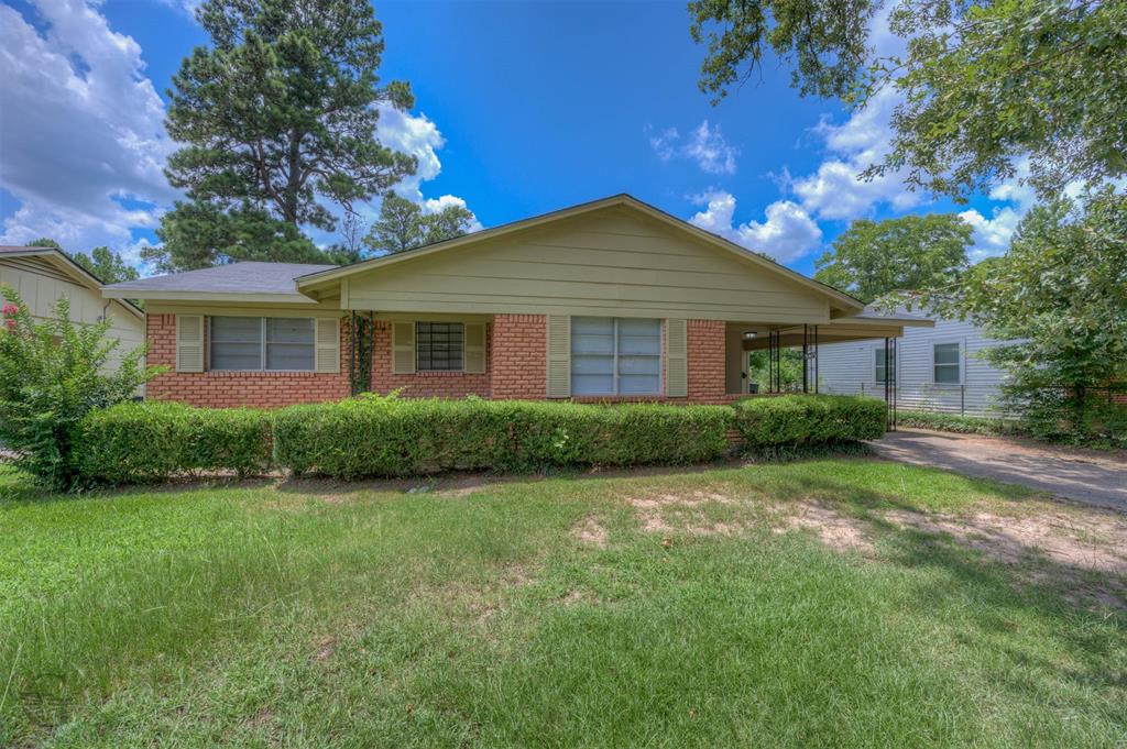 3413 Fernwood Lane Property Photo 1