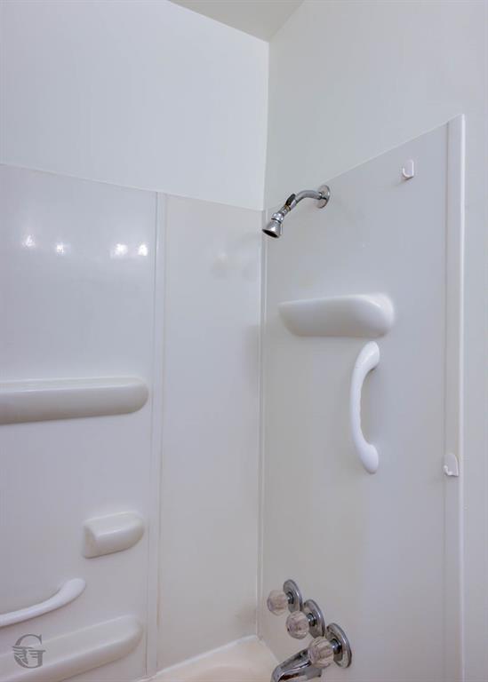 3413 Fernwood Lane Property Photo 11