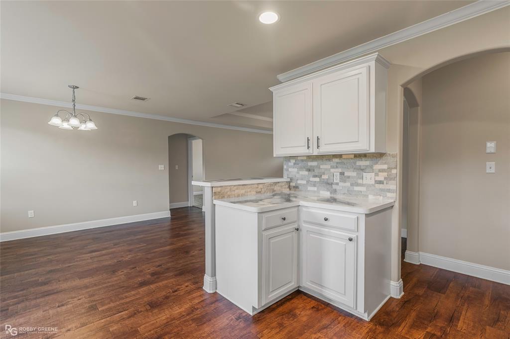 520 Big Red Circle Property Photo 5