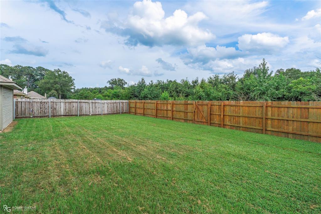 520 Big Red Circle Property Photo 22