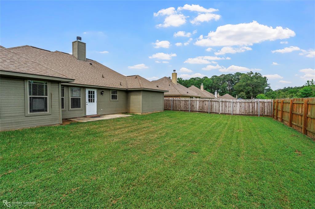 520 Big Red Circle Property Photo 23