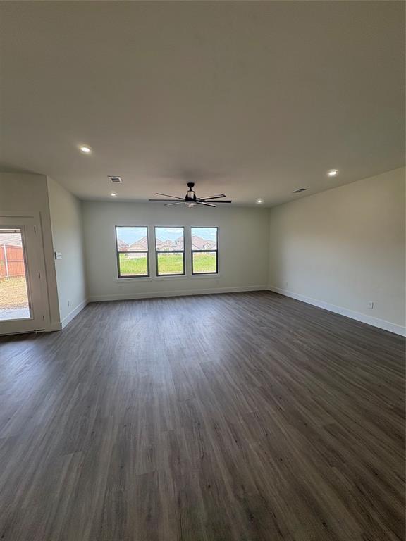 220 Reliance Road Property Photo 5