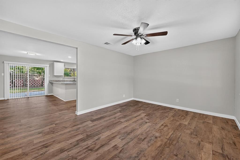 7516 S College Circle Property Photo 4