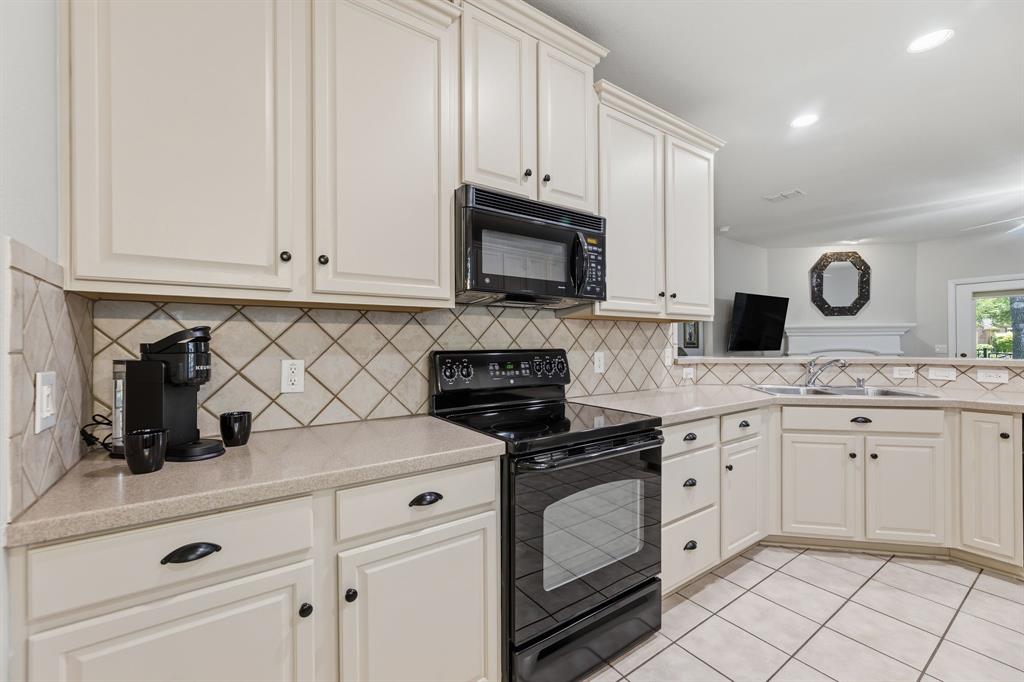 920 Cascade Drive Property Photo 13