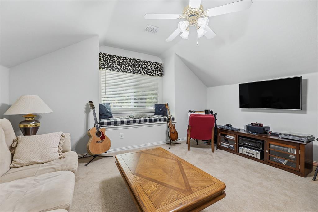 920 Cascade Drive Property Photo 34